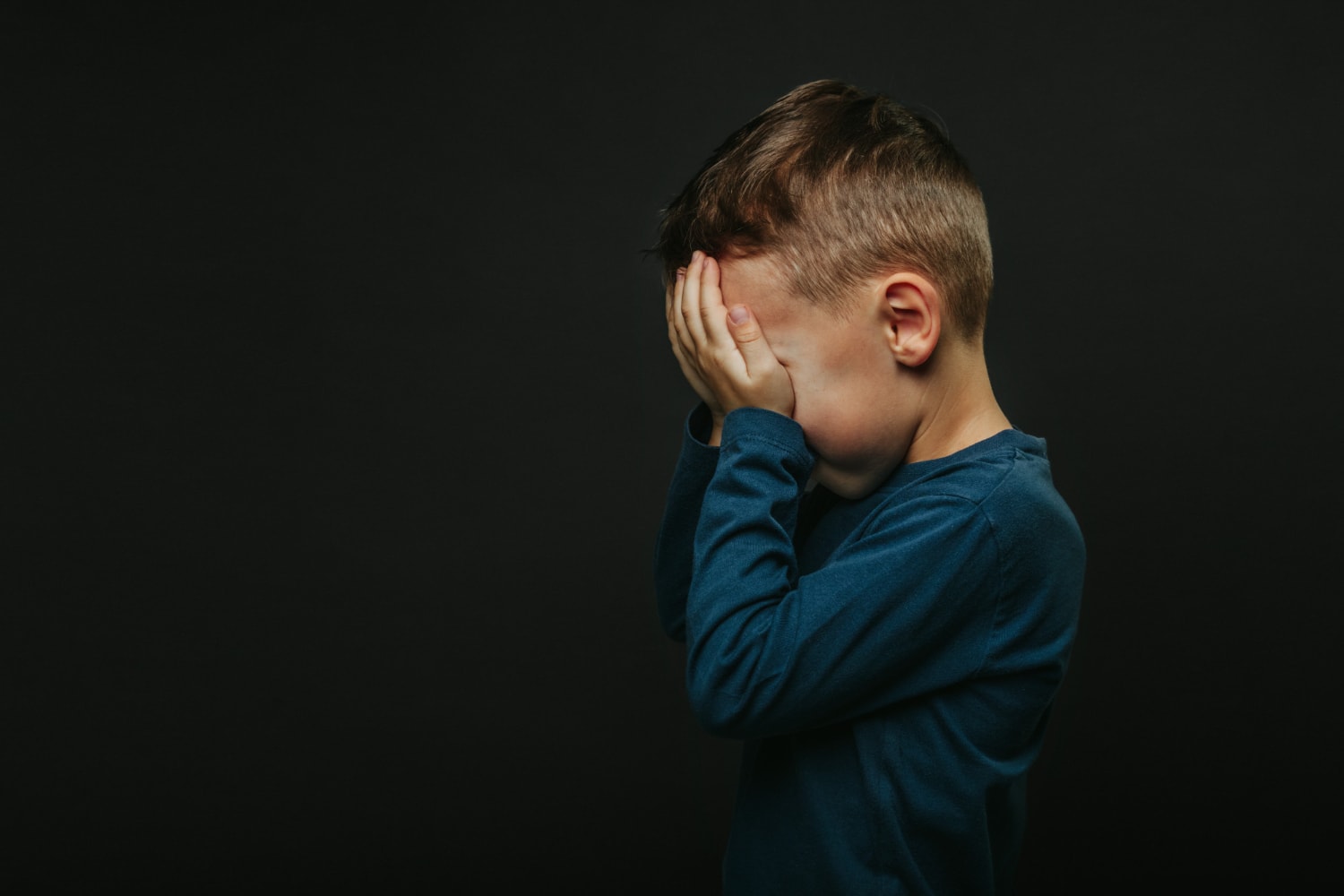 Tú puedes ser el que rompa el ciclo: 9 maneras de sanar después de un trauma infantil
